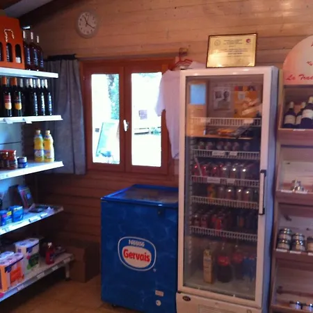 Camping La Roucateille 3* Montgaillard-Lauragais